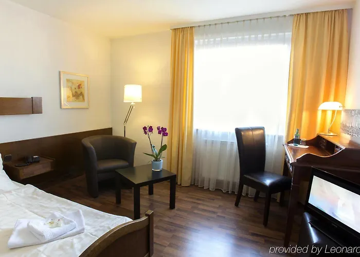Post Frankfurt Airport Hotel 3*